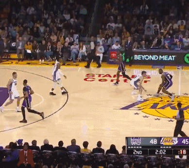 中超土帅成绩：韩鹏半程接手拿第5，曲刚半程接手未能保级（中超本土教练成绩对比：韩鹏半程上任跻身第5，曲刚同期接手仍未保级）