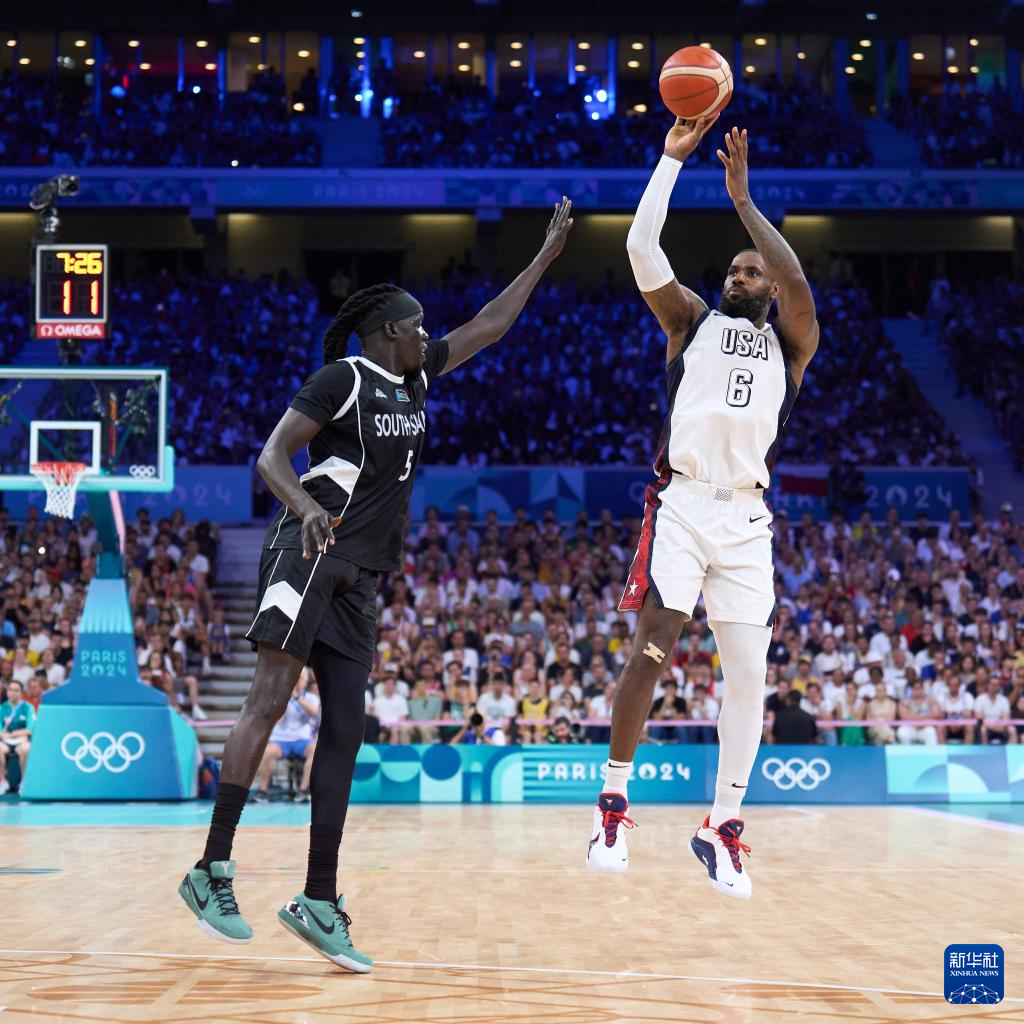 国安刚拿到足协杯冠军！就连夜官宣欧洲名帅到队执教，值得期待（足协杯夺冠后，国安连夜官宣欧洲名帅上任，令人期待）