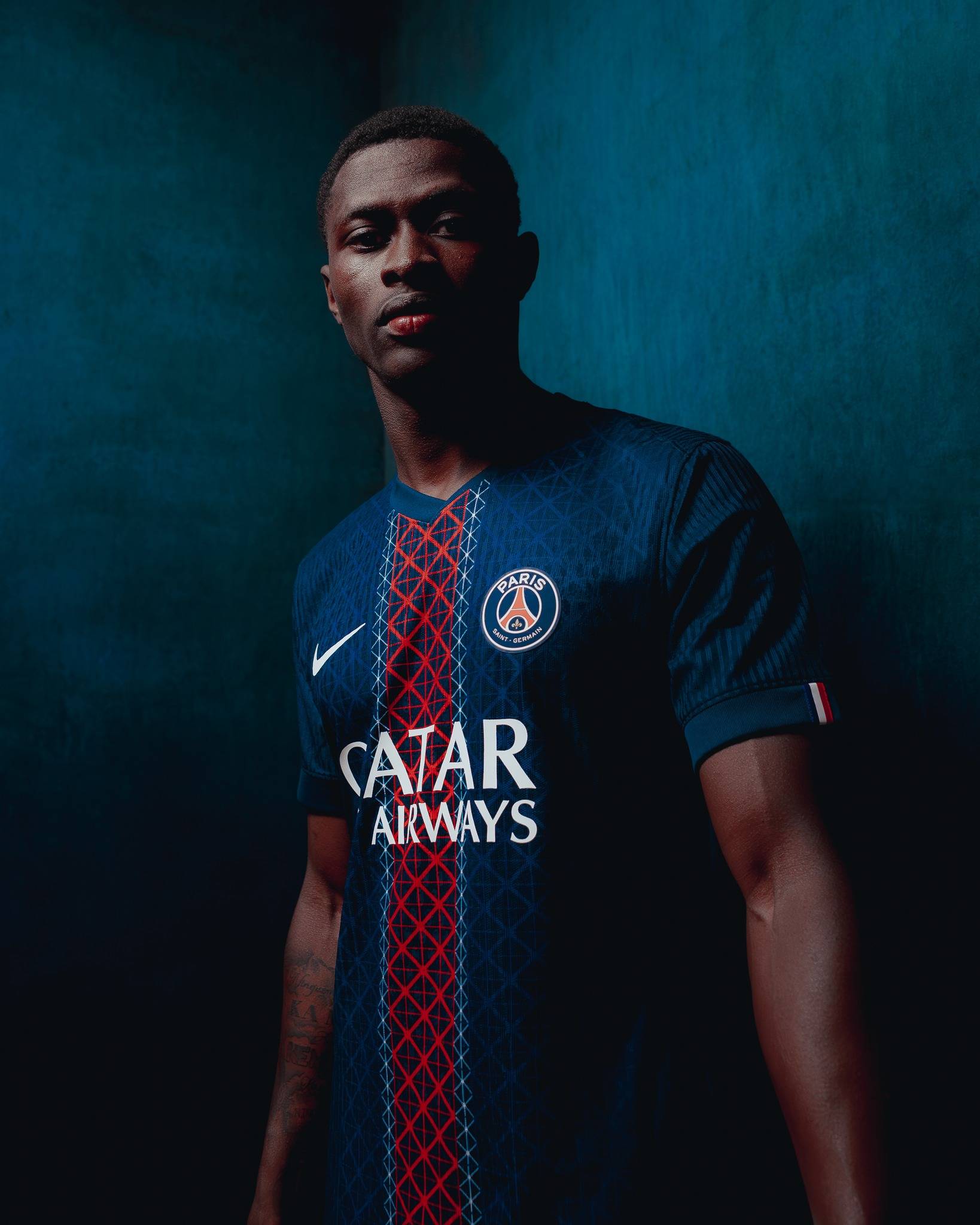 ESPN：若离队罗德里戈首选转战英超，但尚未收到任何正式报价（ESPN：罗德里戈若离队倾向转投英超，暂未收到正式报价）